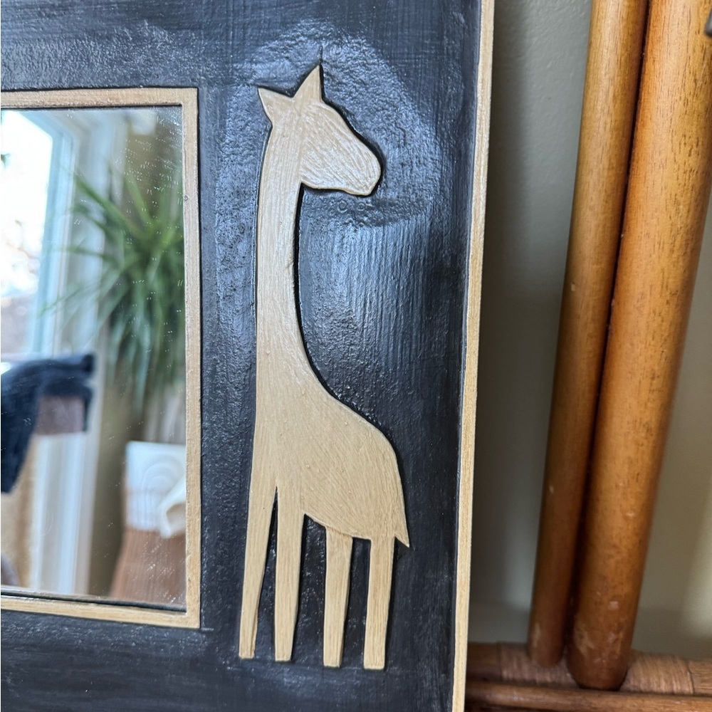 Hand-Painted Giraffe Mirrors – Whimsical & One-of-a-Kind - Picture 11 of 16